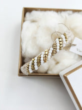 Load images into the gallery viewer,Anne number of OMEKASHI Jute Stone Bangle VB 313333/shfy