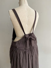 画像をギャラリービューアに読み込む, Anne number of 9 結局、年中着ていたエプロンワンピ  by ina