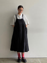 画像をギャラリービューアに読み込む, Anne number of 9 結局、年中着ていたエプロンワンピ  by ina