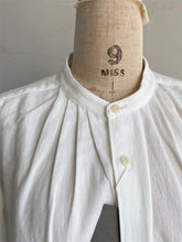 画像をギャラリービューアに読み込む, Anne number of 8 「1.5cm首が長く見えるシャツ」 by ASHUHARI AS-037/shfy