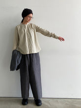 画像をギャラリービューアに読み込む, Anne number of 8 「1.5cm首が長く見えるシャツ」 by ASHUHARI AS-037/shfy