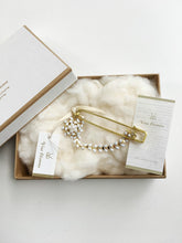 Load images into the gallery viewer,Anne number of OMEKASHI Classical Vine pin brooch VB 316227/shfy