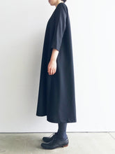 画像をギャラリービューアに読み込む, Anne number of OMEKASHI ウールトロピカルVネックフレアドレス SARAHWEAR C71014/shfy