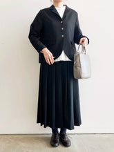 Load images into the gallery viewer,Anne number of OMEKASHI Wool Tropical Tuck Skirt SARAHWEAR C21558