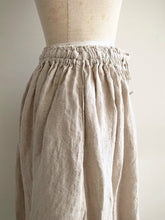 画像をギャラリービューアに読み込む, Anne number of 「しのげるスカート」 sabbatum