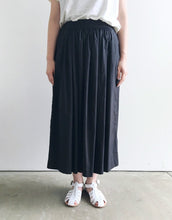 画像をギャラリービューアに読み込む, Anne number of 16 おさまりが良いギャザースカート by vickey'72