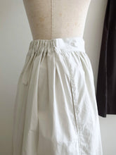 画像をギャラリービューアに読み込む, Anne number of 16 おさまりが良いギャザースカート by vickey'72