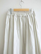 画像をギャラリービューアに読み込む, Anne number of 16 おさまりが良いギャザースカート by vickey'72