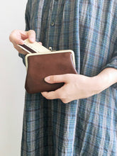 画像をギャラリービューアに読み込む, Anne number of 17 ちょこっとポーチ(大) チョコ by CLEDRAN/shfy