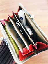 画像をギャラリービューアに読み込む, Anne number of 17 ちょこっとポーチ(大) チョコ by CLEDRAN/shfy