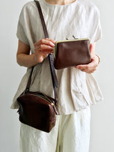 画像をギャラリービューアに読み込む, Anne number of 17 ちょこっとポーチ(大) チョコ by CLEDRAN/shfy