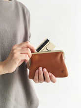 画像をギャラリービューアに読み込む, Anne number of 17 ちょこっとポーチ(大) チョコ by CLEDRAN/shfy