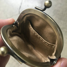 画像をギャラリービューアに読み込む, Anne number of 17 ちょこっとポーチ(小) チョコ by CLEDRAN/shfy