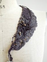 Load images into the gallery viewer,Anne number of OMEKASHI 21 Botanical Dyed Lace Collar by Vlas Blomme/shfy