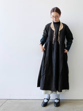 Load images into the gallery viewer,Anne number of OMEKASHI 21 Botanical Dyed Lace Collar by Vlas Blomme/shfy