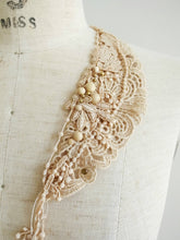 Load images into the gallery viewer,Anne number of OMEKASHI 21 Botanical Dyed Lace Collar by Vlas Blomme/shfy