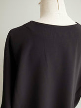 Load images into the gallery viewer,Anne number of OMEKASHI Cocoon dress TRAVAIL MANUEL TM3002-192