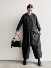 Load images into the gallery viewer,Anne number of OMEKASHI Spima Cotton Tencel Pants tumugu TB19434