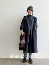 Load images into the gallery viewer,Anne number of OMEKASHI Spima Cotton Tencel 2way Neck Dress tumugu TB19433/shfy