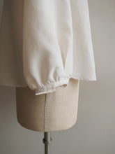 画像をギャラリービューアに読み込む, Anne number of OMEKASHI 「きちんと見えのブラウス」 by ina 195177