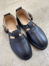 画像をギャラリービューアに読み込む, Anne number of 「Tストラップの靴」PuntoPigro