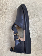 画像をギャラリービューアに読み込む, Anne number of 「Tストラップの靴」PuntoPigro