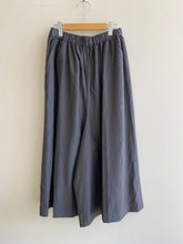 Load images into the gallery viewer,Anne number of OMEKASHI Viscose Linen Nylon Pants TB20246