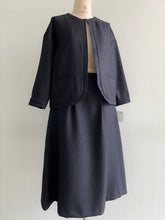 Load images into the gallery viewer,Anne number of OMEKASHI"Up and down properly visible"by ina