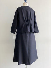 Load images into the gallery viewer,Anne number of OMEKASHI"Up and down properly visible"by ina