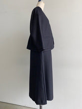 Load images into the gallery viewer,Anne number of OMEKASHI"Up and down properly visible"by ina