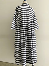 画像をギャラリービューアに読み込む, Gauze# スイッチングギャザーボーダーシャツワンピース G566/shfy