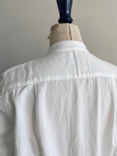 画像をギャラリービューアに読み込む, Anne number of 8 「1.5ｃｍ首が長く見えるシャツ」 by ASHUHARI AS-037/shfy
