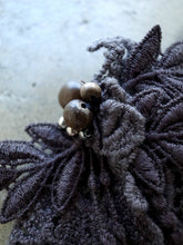 画像をギャラリービューアに読み込む, Anne number of OMEKASHI 22 Botanical Dyed Lace Hair Hook by Vlas Blomme/shfy
