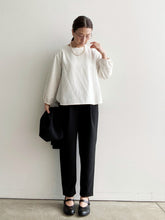 Load images into the gallery viewer,Anne number of OMEKASHI W Cross 1 Tuck Straight Pants TRAVAIL MANUEL TM5015/shfy
