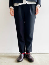 Load images into the gallery viewer,Anne number of OMEKASHI W Cross 1 Tuck Straight Pants TRAVAIL MANUEL TM5015/shfy
