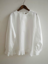 Load images into the gallery viewer,Anne number of OMEKASHI cotton satin pullover tumugu TB19436
