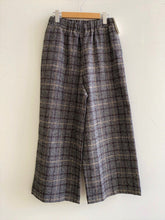 Load images into the gallery viewer,mao made Tweed tartan check pants&quot;Pants that spoil you&quot;041301/shfy
