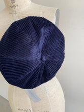 画像をギャラリービューアに読み込む, Anne number of 「あの、ベレー帽」のコーデュロイVer  by YARMO/shfy
